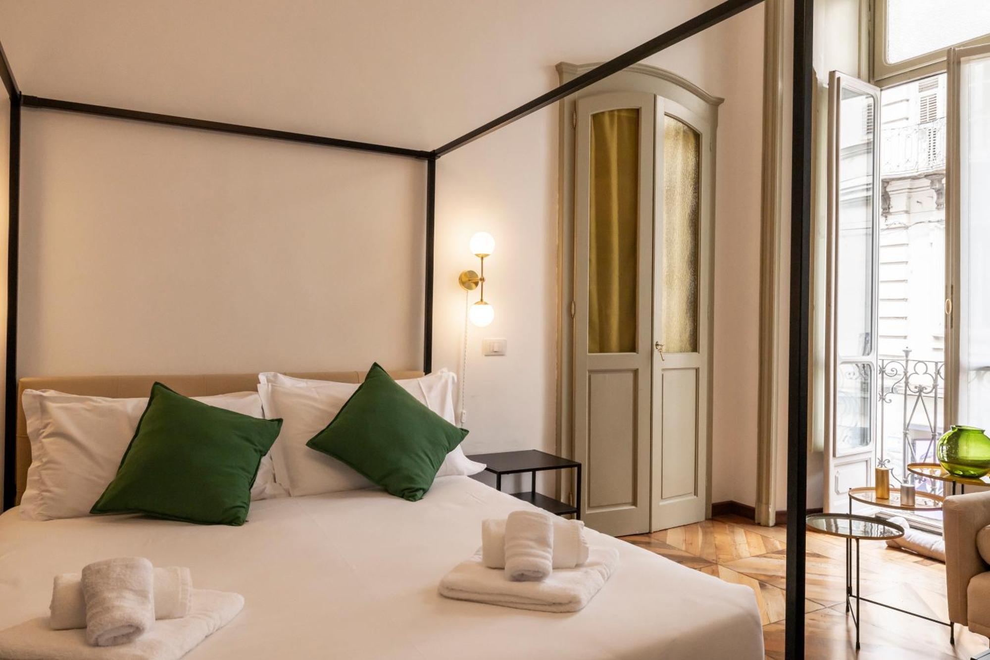 Mercanti E Viaggiatori 都灵 外观 照片